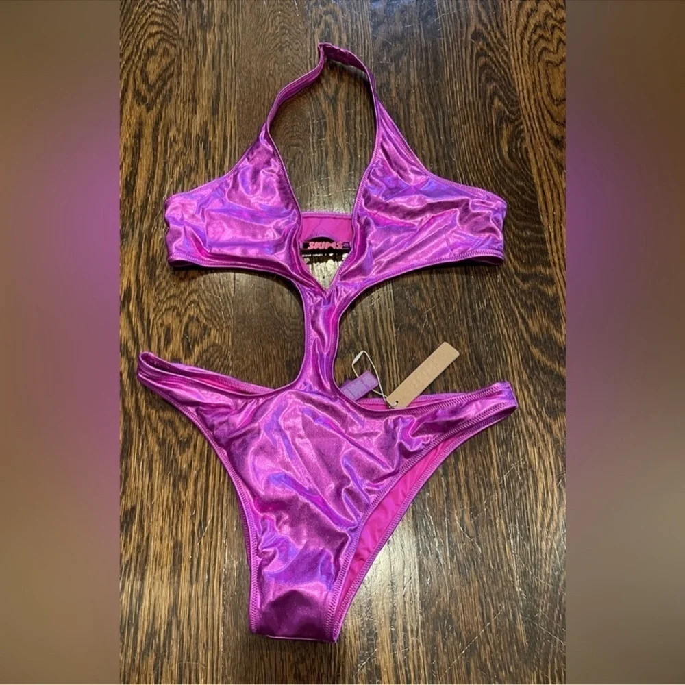 💜SKIMS  (C4) METALLIC SWIM MONOKINI SWIMSUIT IN DRAGON FRUIT 2X NWT